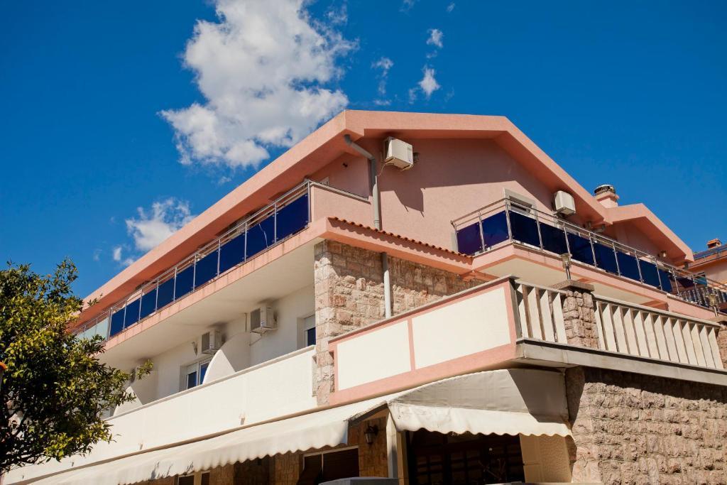 Apartments Stefan Bečići Eksteriør billede